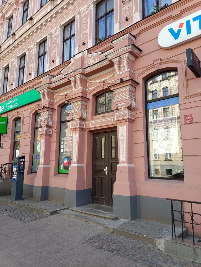 Centrally Located Studio Apartment Riga Dış mekan fotoğraf